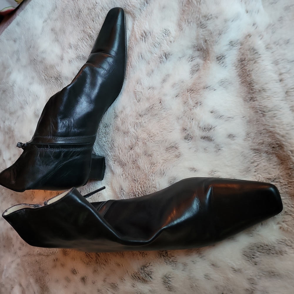 Black Micheal Kor's Women's Ankle Boots